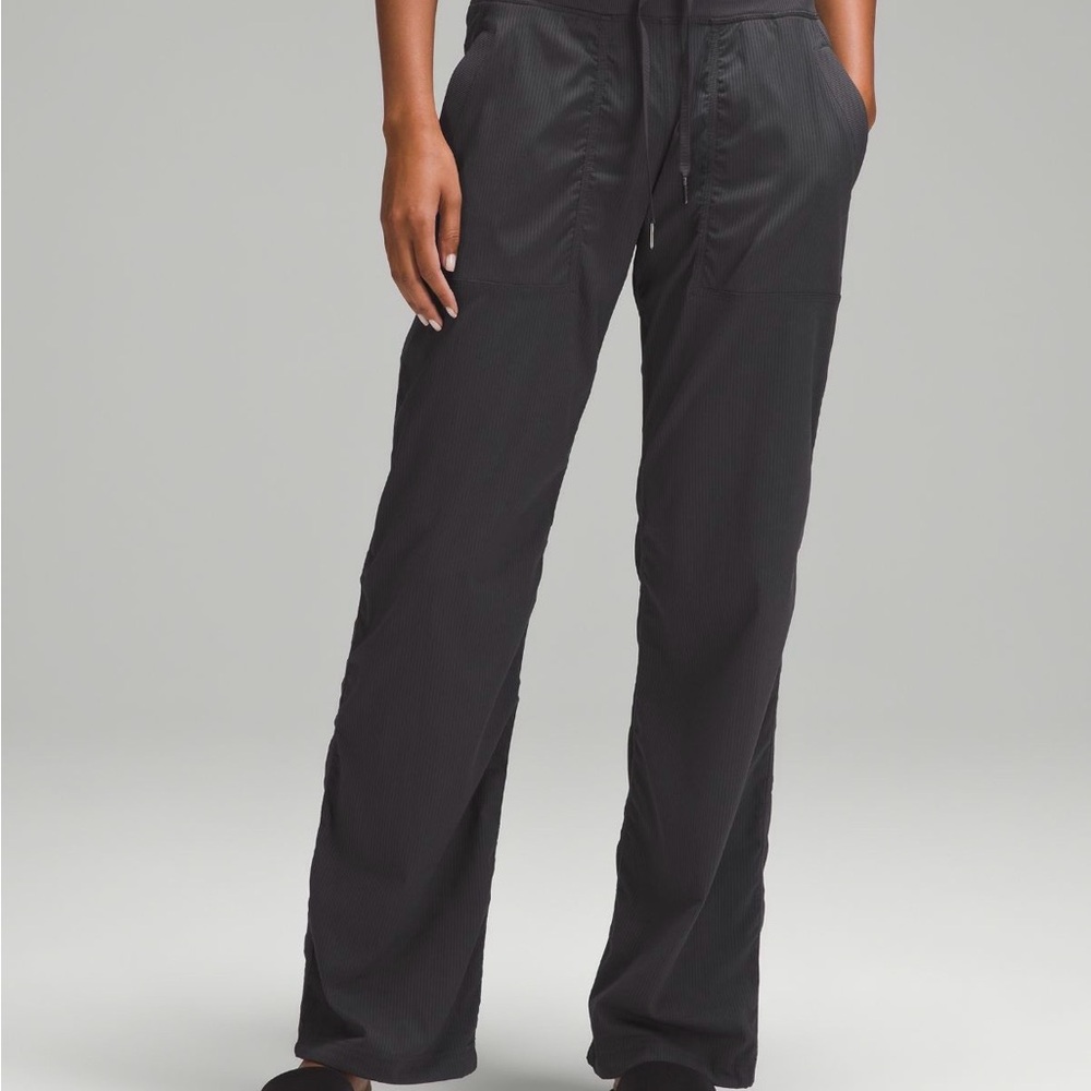 lululemon athletica Gray dance studio pants. Size 8.